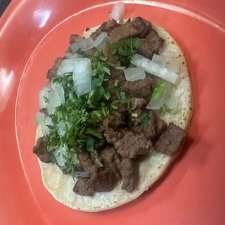 Carne Asada / Grilled Beef Taco
