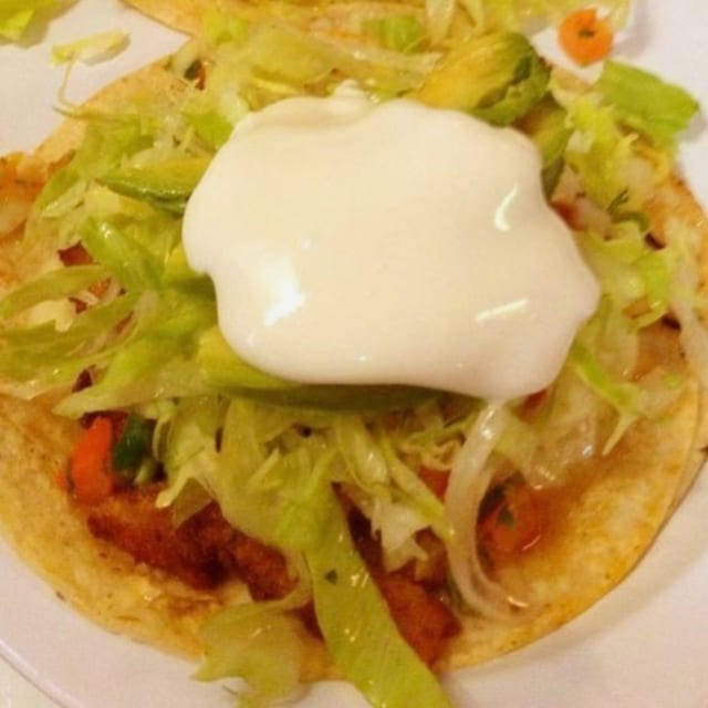 Pescado / Fish Taco.
